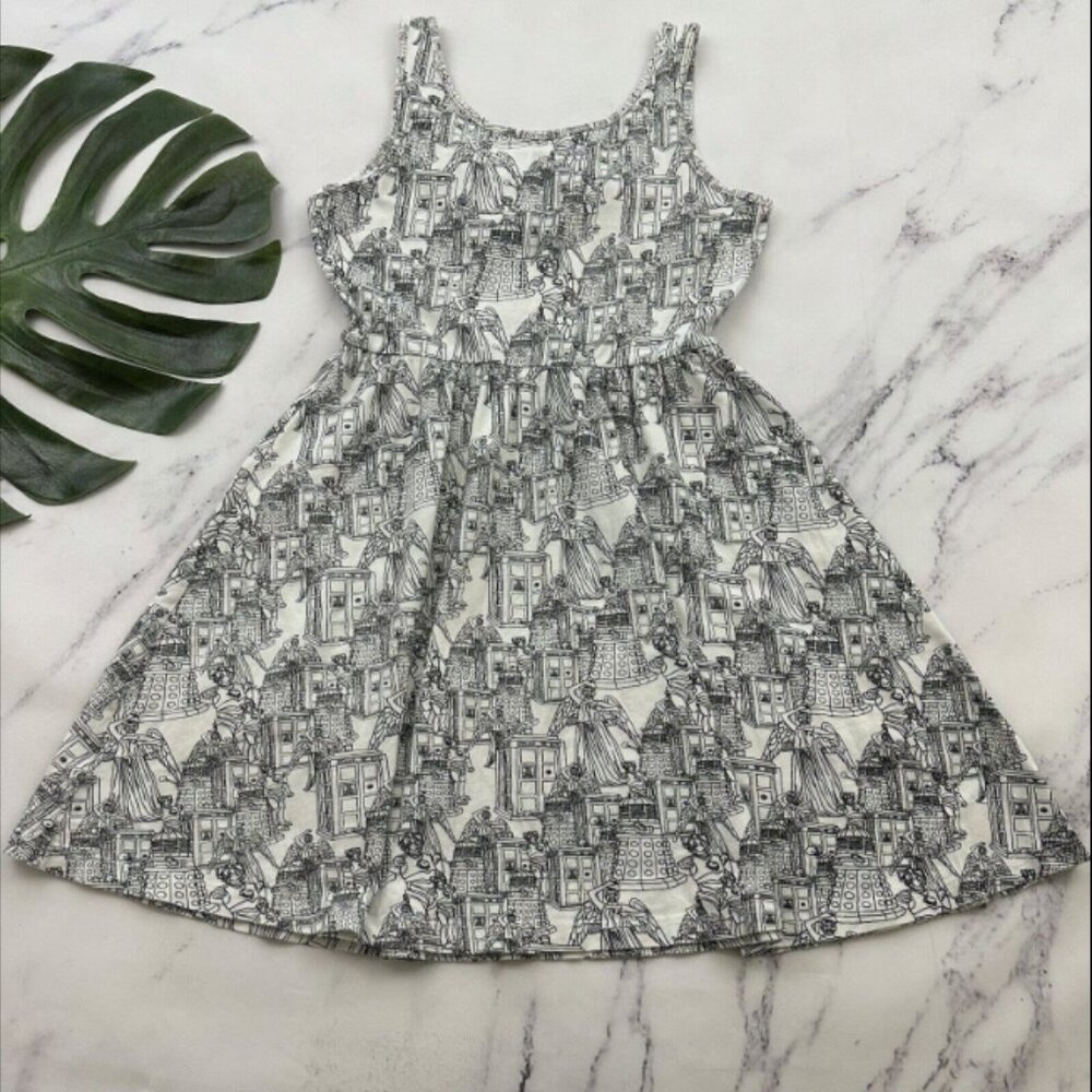 Her Universe Doctor Who Womens Mini Dress Size S White Dalek Angels Cybermen